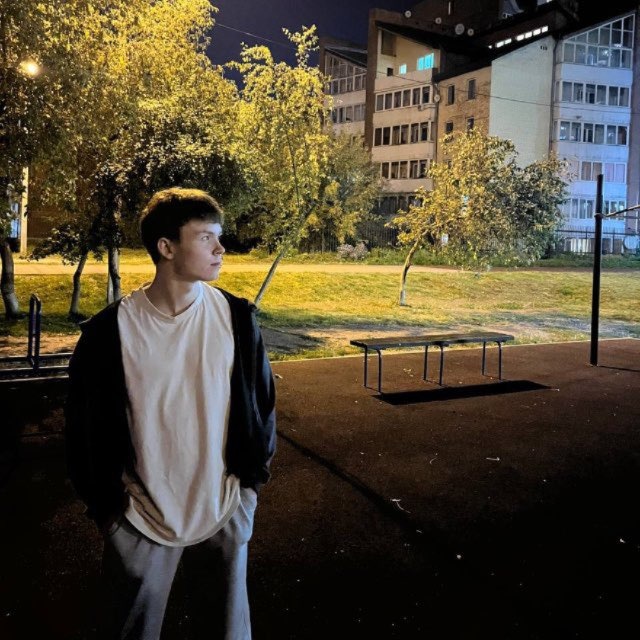 Кирилл Холл
